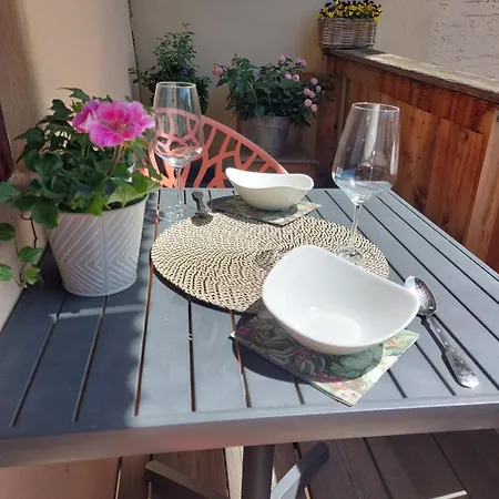 Apartment 30qm Studio Rosenheimer Innenstadt