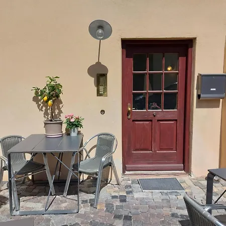 Apartment 30qm Studio Rosenheimer Innenstadt *